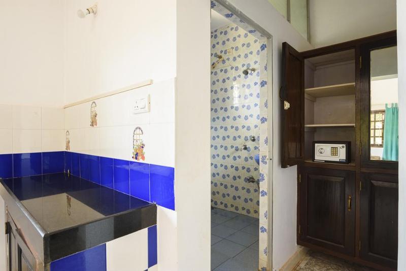 Oyo 13311 The White Feather Hotel מנדרם מראה חיצוני תמונה